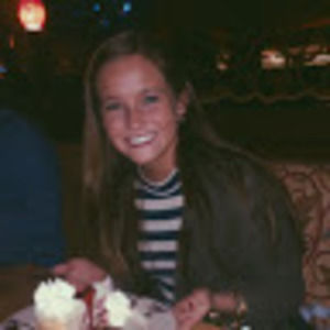 Meet your Posher, Lauren